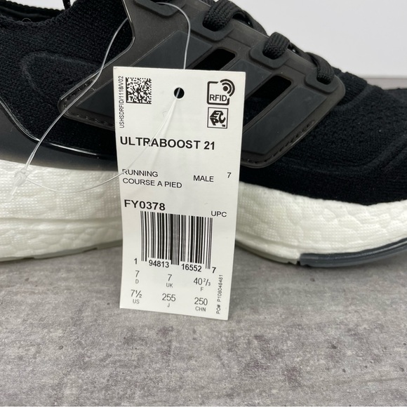 Adidas UltraBoost 21 Running Shoes - Picture 12 of 13